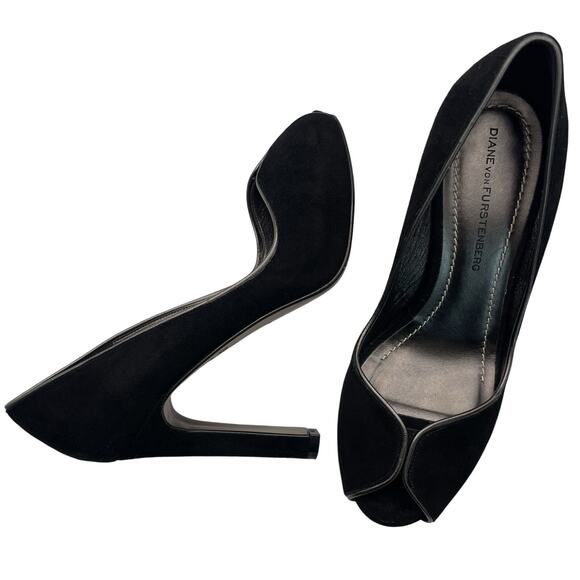 Diane Von Furstenberg Size 7 Suede Leather High Heels Peep Toe Black Staple Shoe - Picture 1 of 8
